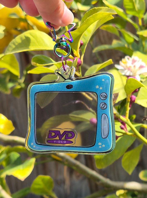 DVD TV Shaker Charm